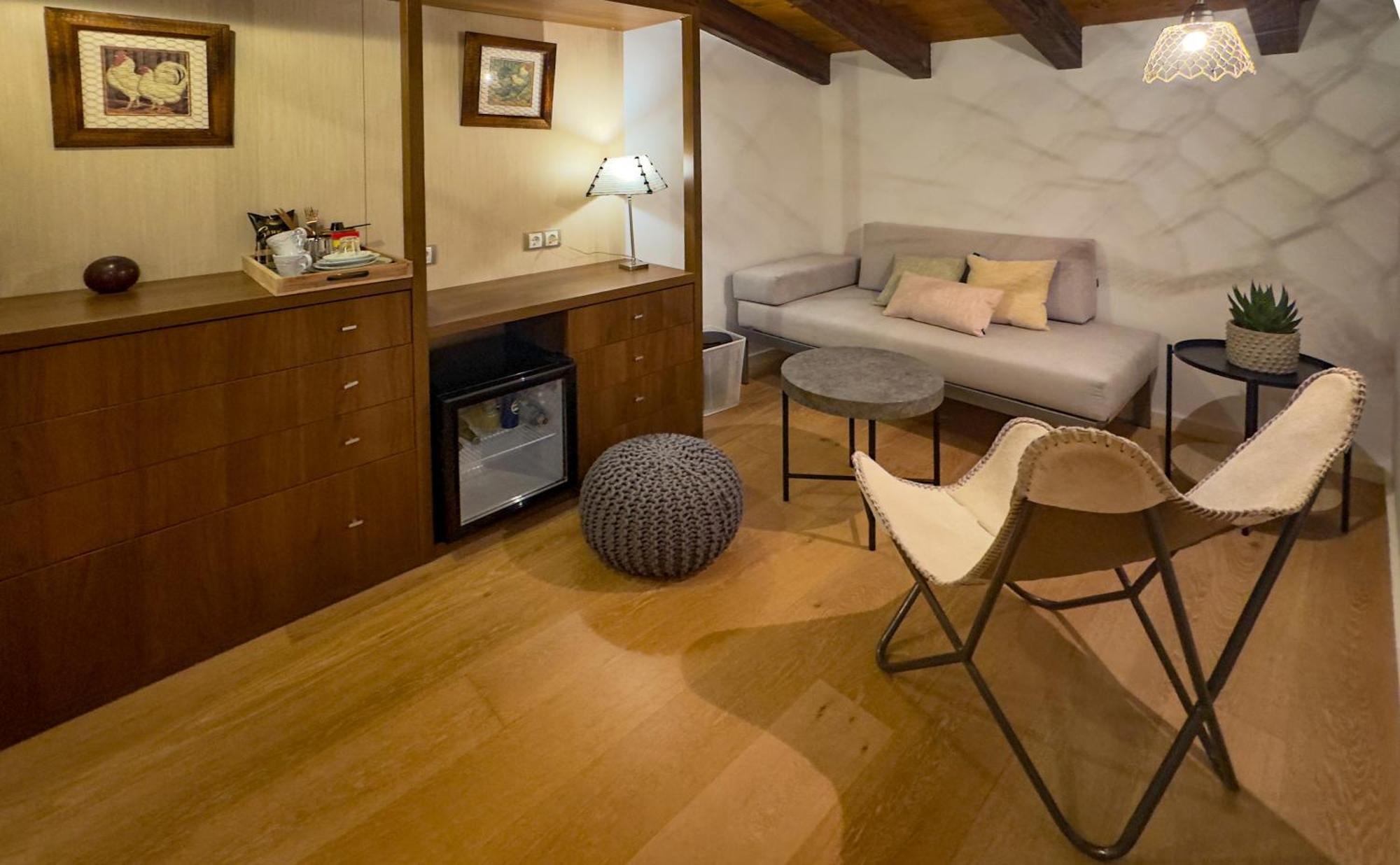 Hotel Rural Flor De Almendro Loarre Buitenkant foto